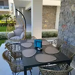 Villa Olea Valley T2
