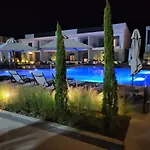 Villa Olea Valley T2